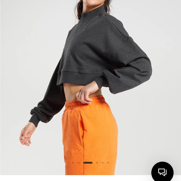 NWT Rest Day cropped shirt! 
Matching sweat pants available! - Picture 4 of 8